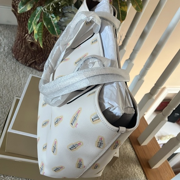 COACH LIPSTICK CITY TOTE NEW AUTHENTIC 13x11 - Picture 12 of 13